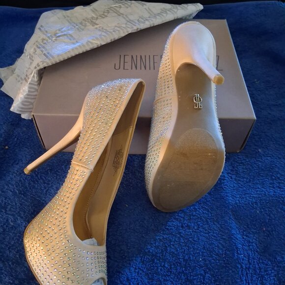 Jennifer Lopez shoes - Picture 2 of 4